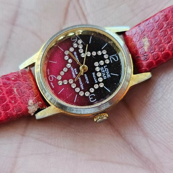 Vintage Lorus Ladies Wristwatch TEXAS Map Crystals Accent Face Watch - Picture 1 of 11